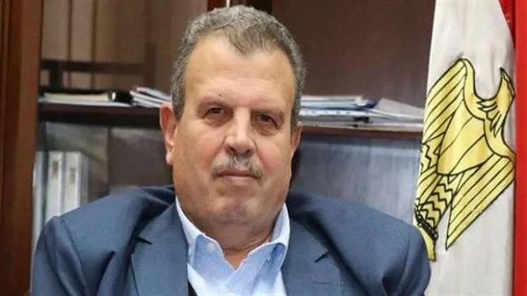 إهمال أدى إلى تجمهر الركاب.. فصل رئيس مشرفين ومشرف قطار بالسكة الحديد إهمال أدى إلى تجمهر الركاب.. فصل رئيس مشرفين ومشرف قطار بالسكة الحديد