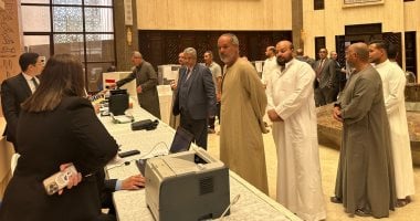 الجلباب الصعيدى فى الصدارة..المصريون بالخليج يسطرون صفحة جديدة فى حب الوطن