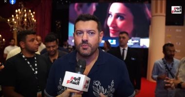 عمرو يوسف: دينا الشربينى محبوبة وفى كيميا كبيرة ما بينا فى الشغل عمرو يوسف: دينا الشربينى محبوبة وفى كيميا كبيرة ما بينا فى الشغل