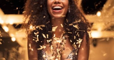 4 أبراج تتألق فى المناسبات الاجتماعية وتخطف الأنظار دائمًا.. أبرزهم الميزان