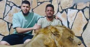 العامل المصري رفقة الليبي