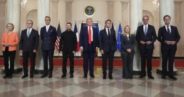 ترامب: أمريكا ستدعم ضمانات أمنية أوروبية لأوكرانيا لإنهاء الحرب مع روسيا ترامب: أمريكا ستدعم ضمانات أمنية أوروبية لأوكرانيا لإنهاء الحرب مع روسيا