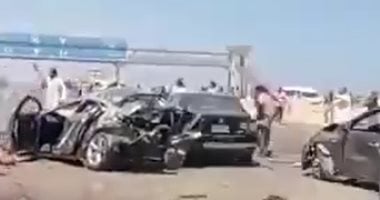 إصابة 20 شخصا إثر حادث تصادم عدد من السيارات على طريق مطروح غربى الضبعة