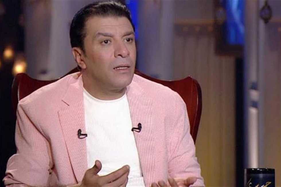 مصطفى كامل لـ أنغام: عفا الله عما سلف مصطفى كامل لـ أنغام: عفا الله عما سلف