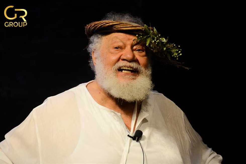 بعد شكاوى تلقي أموال مقابل حجز التذاكر.. «القومي» يصدر بيانًا بشأن «الملك لير» لـ يحيى الفخراني