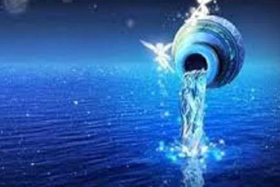 تحتاج وقت للراحة.. توقعات برج الدلو في شهر أغسطس 2025