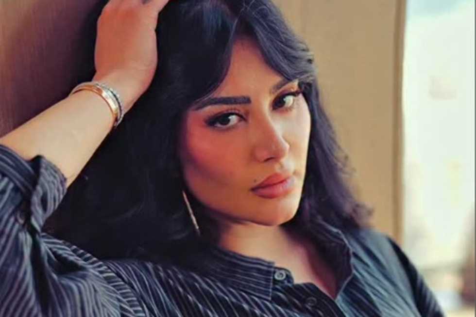 حاولت إنهاء حياتها وفتى أحلامها يشبه كاظم الساهر.. 32 معلومة عن الفنانة المعتزلة سارة فرح حاولت إنهاء حياتها وفتى أحلامها يشبه كاظم الساهر.. 32 معلومة عن الفنانة المعتزلة سارة فرح