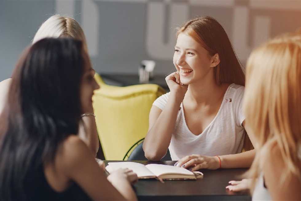 3 أبراج «بتعرف تهندل الأمور».. يفهمون مشاعرك جيدًا ويديرون علاقاتهم بذكاء