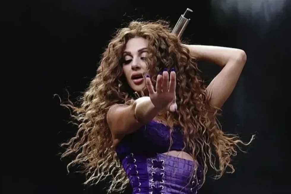 بعد انتقاد فستانها في حفل السويد.. 5 إطلالات أثارت الجدل لـ ميريام فارس (صور وفيديو) بعد انتقاد فستانها في حفل السويد.. 5 إطلالات أثارت الجدل لـ ميريام فارس (صور وفيديو)