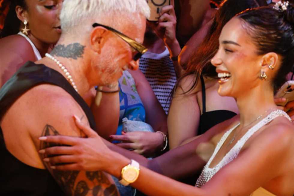 بسمة بوسيل تثير الجدل مجددًا بعد ظهورها مع صديقها الإيطالي في الساحل الشمالي (صور) بسمة بوسيل تثير الجدل مجددًا بعد ظهورها مع صديقها الإيطالي في الساحل الشمالي (صور)