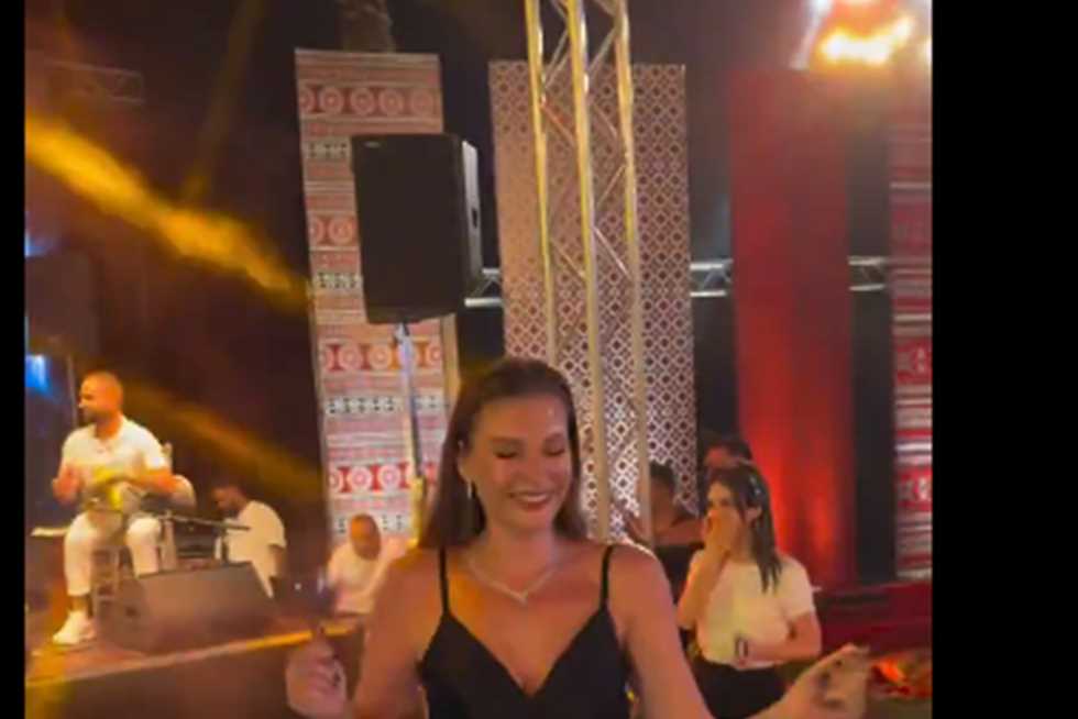 باميلا الكيك تثير الجدل على مواقع التواصل الاجتماعي بعد رقصة «الدبكة»