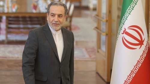 "حزب الله مستقل بقراراته".. عراقجي ينفي نية إيران التدخل في لبنان