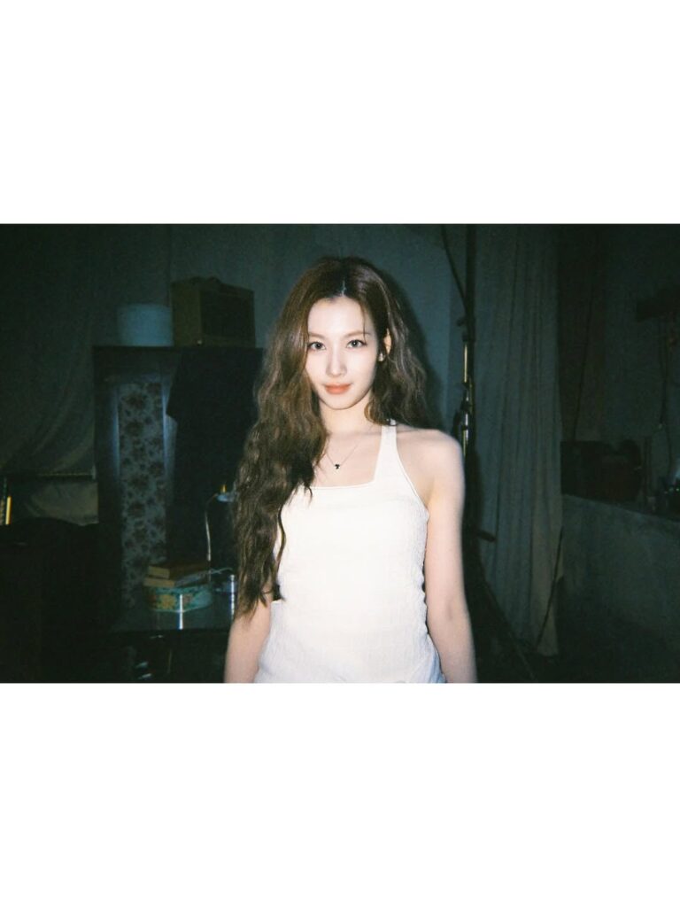 250814 تحديث Instagram في اليابان - مرتين اليابان السادس الألبوم 『العدو』 2025.08.27 الإصدار 「عدو」 ذكريات #sana💭