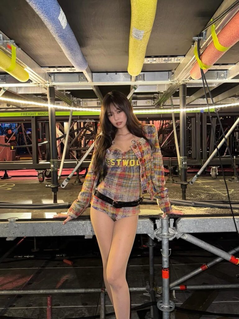 250820 تحديثات جيني IG