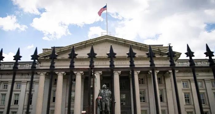 واشنطن تسقط لوائح العقوبات ضد سوريا.. ودمشق ترحب