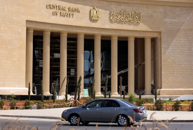تحسن سعر صرف الجنيه المصري مقابل الدولار خلال الأسابيع الماضية 