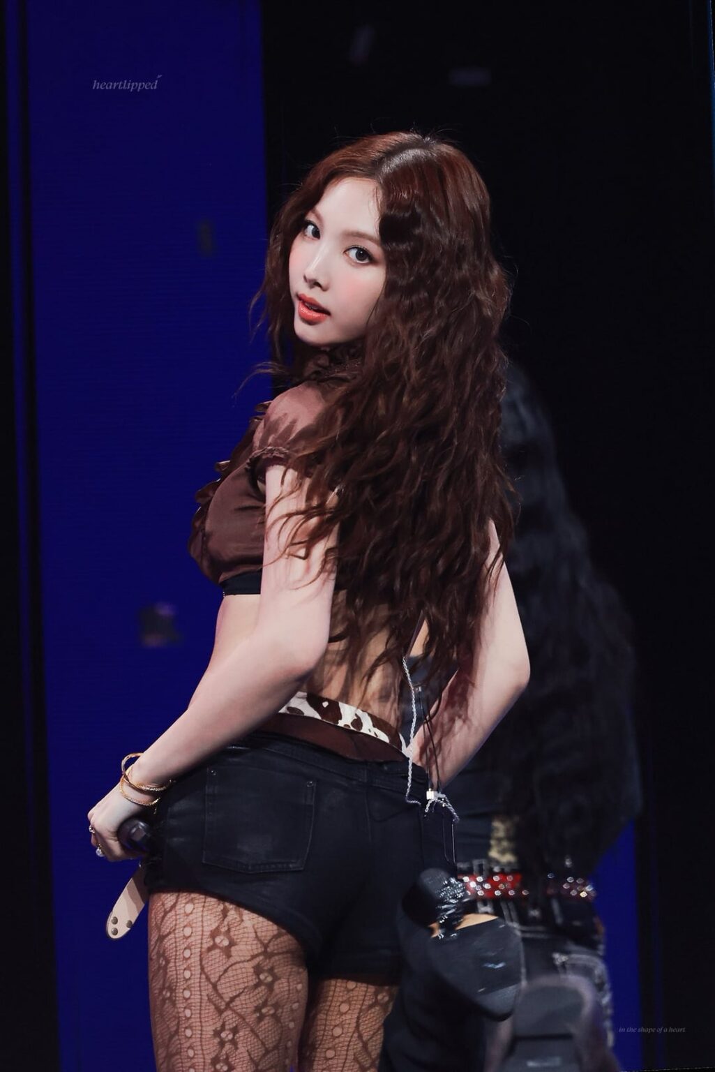 نايون نايون