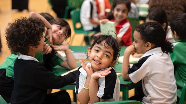 «وصفة» لعام دراسي صحي وآمن