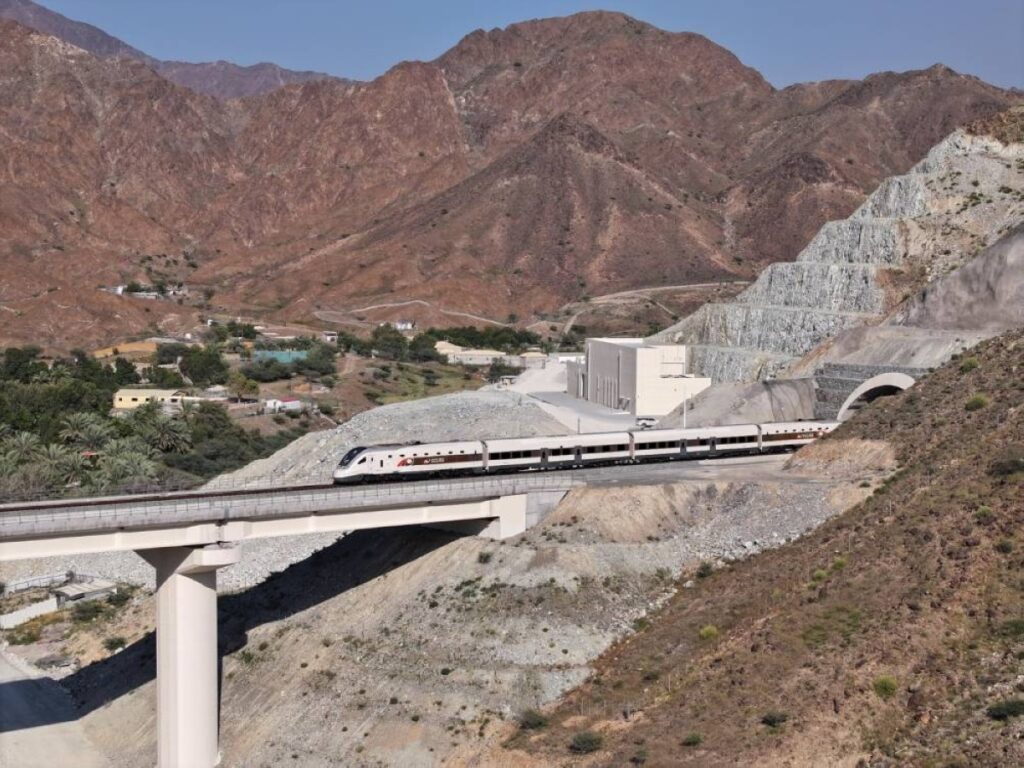 قطار الاتحاد شريان اقتصادي مهم وجسر حيوي يعزز مسيرة الإمارات نحو المستقبل Al Bayan