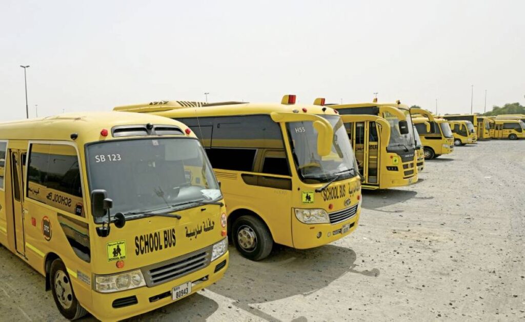 «البيان» ترافق «تاكسي دبي» في جولة للتعرف إلى أنظمة أسطول النقل المدرسي Al Bayan
