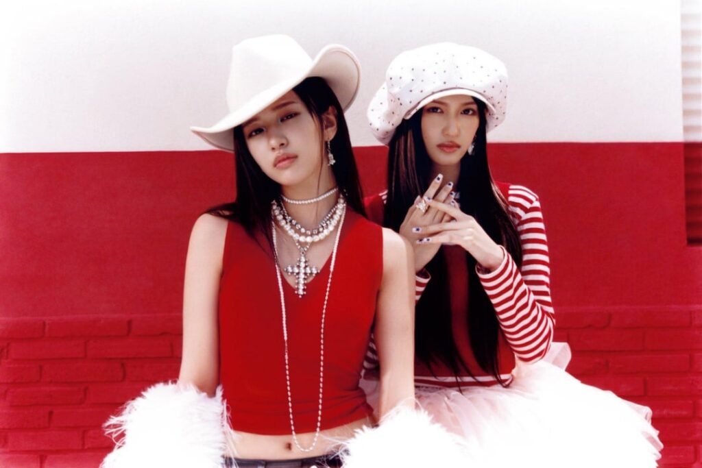 250816 Ive - The 4th EP: Ive Secret (Concept Photo 2 - Yujin ، Leeseo ، Gaeul ، Liz)