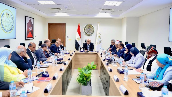 المجلس الأعلى للتعليم قبل الجامعي يجتمع لإصدار قرارات عاجلة بشأن البكالوريا والثانوية العامة