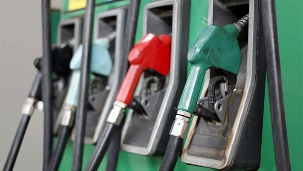رسميًا.. أسعار البنزين اليوم الأربعاء