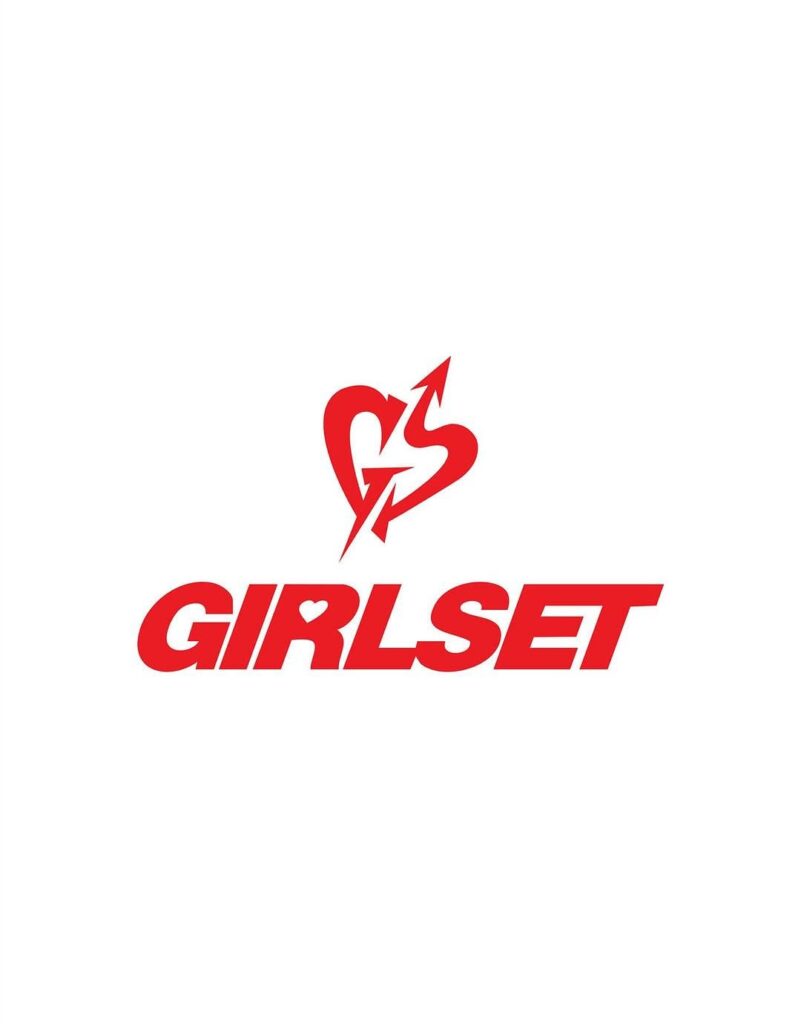 Girlset (Vcha Lexi السابق ، كاميلا ، سافانا وكيندال) - شعار جديد (تحديث SNS)