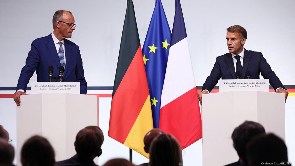 برلين وباريس تتوعدان موسكو بعقوبات أشد وتعدان كييف بدعم أكبر – DW – 2025/8/29