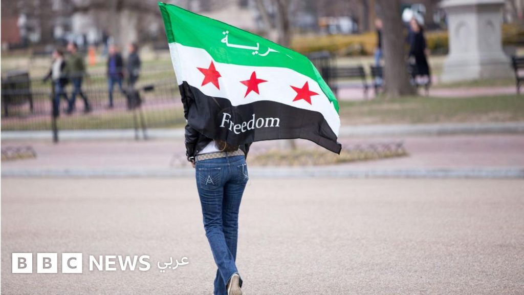 نشطاء سوريون يخشون الاعتقال والتضييق إن عادوا إلى سوريا
