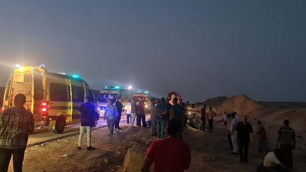 تحويل 14 مصابا في حادث أتوبيس أبوزنيمة لمستشفيات الطور ورأس سدر وشرم الشيخ