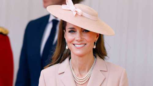 كيت ميدلتون تحتفل بالصيف بسلسلة "الأم الطبيعة" (فيديو)