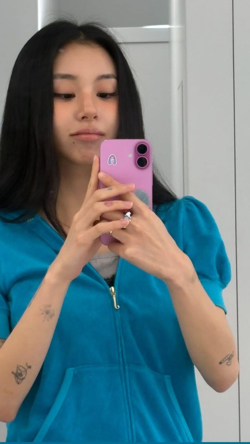 250810 تحديث Chaeyoung Instagram