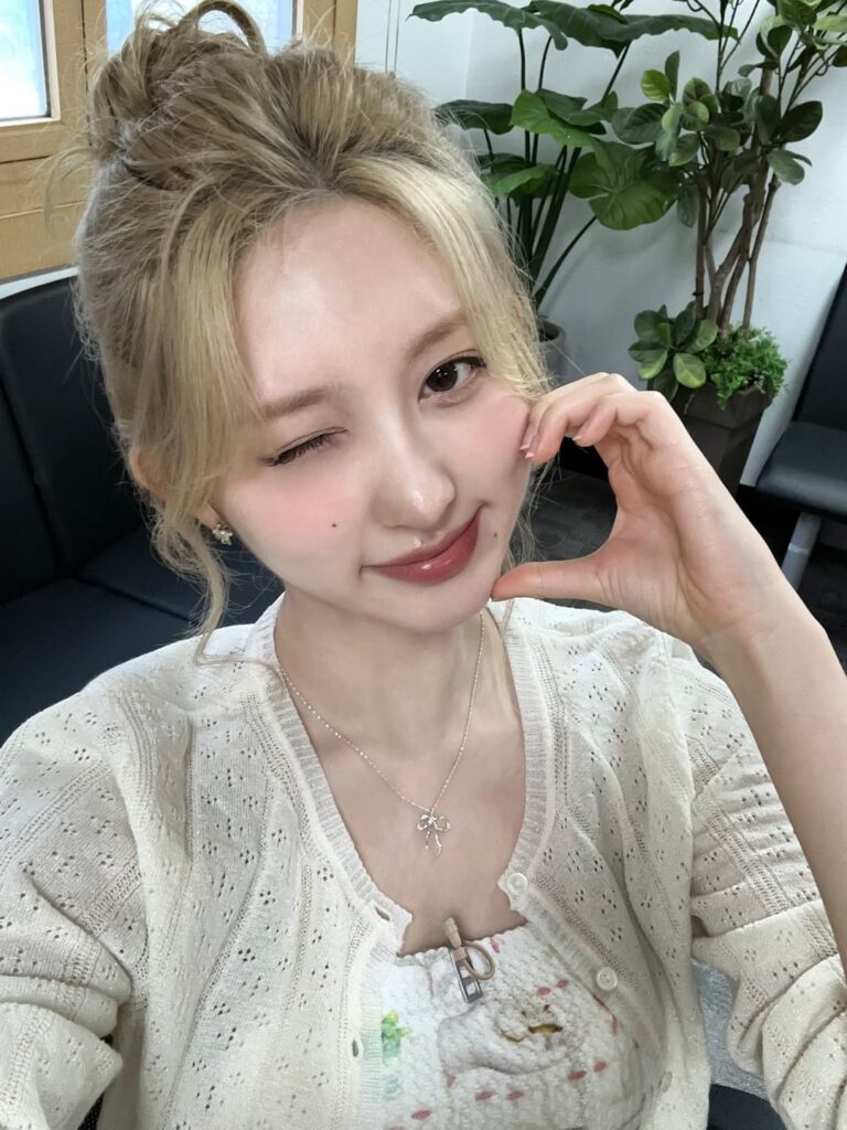 250829 ive ive twitter تحديث مع GAEUL - KBS Stars 'Top وصفة في المرح المطلقة 💕 💕