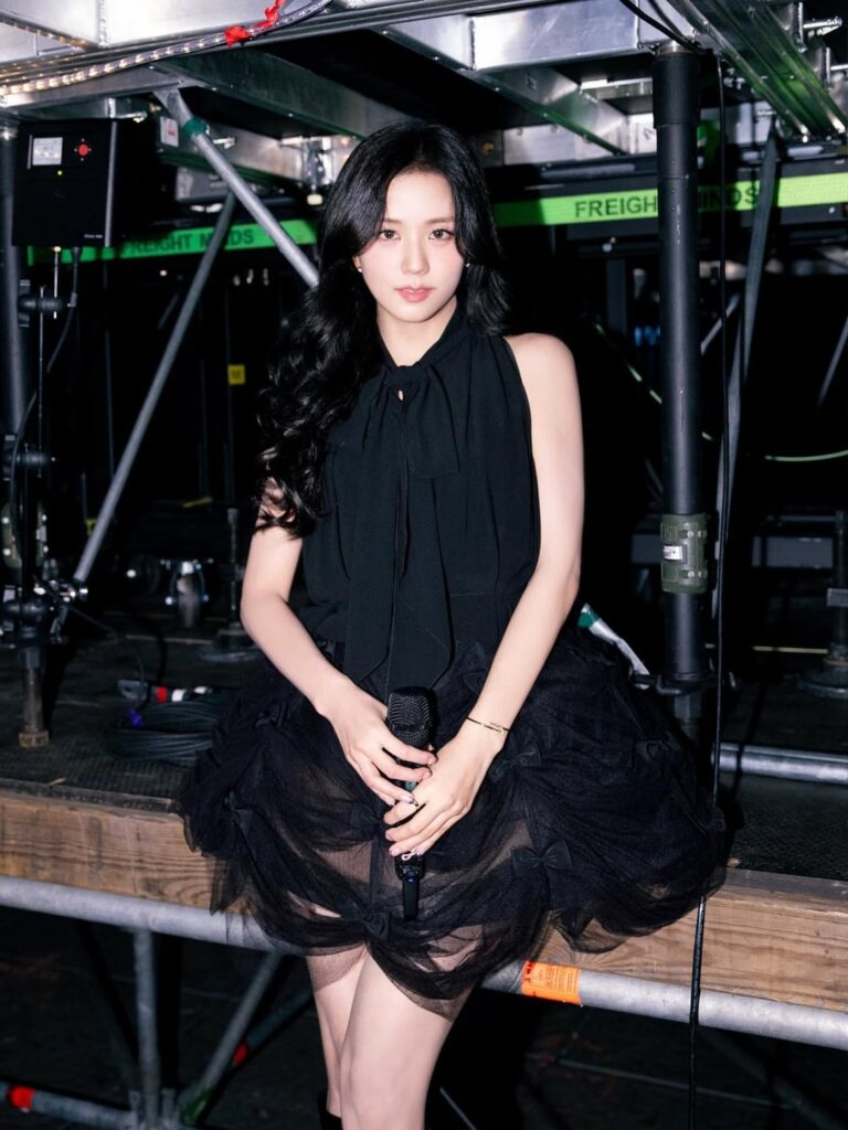 250805 تحديث JISOO IG