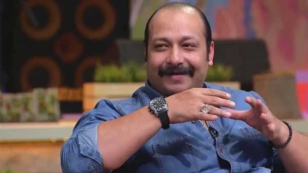 جليد الفضاء "يتذكر" شكله القديم ويكوّن بلورات دقيقة