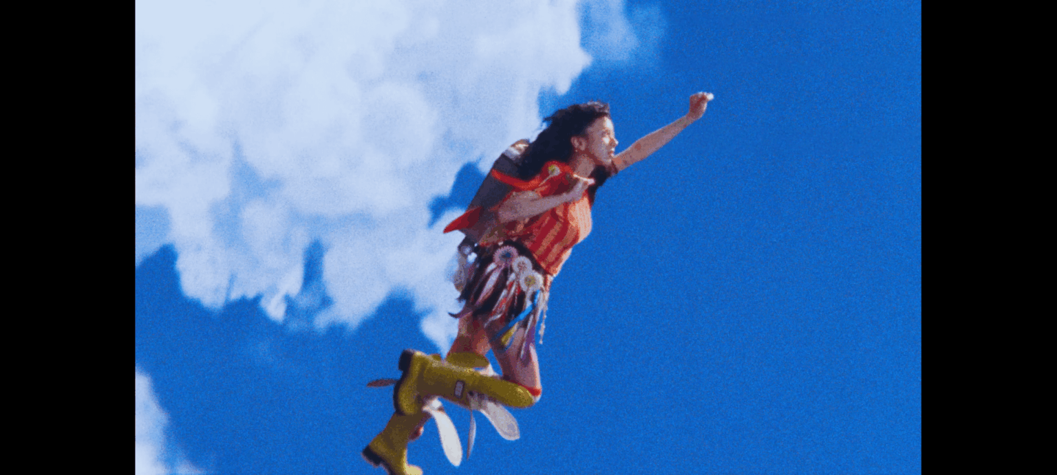 Chaeyoung Banana Boots