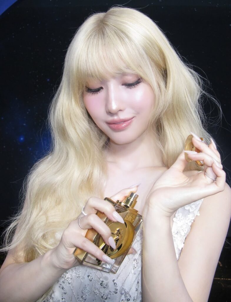 250821 تحديث مومو إنستغرام - نظرة خاطفة! 👀 #amaffixmomo #amaffi