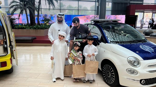 شرطة أبوظبي و«الدفاع المدني» تسعدان المرضى في مدينة الشيخ طحنون بن محمد الطبية