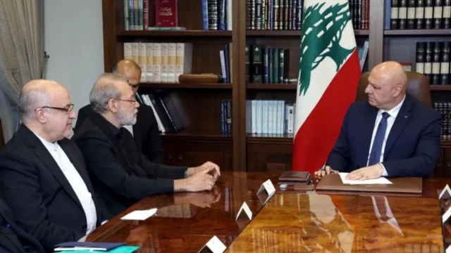 الرئيس اللبناني يلتقي أمين المجلس الأعلى للأمن القومي الإيراني