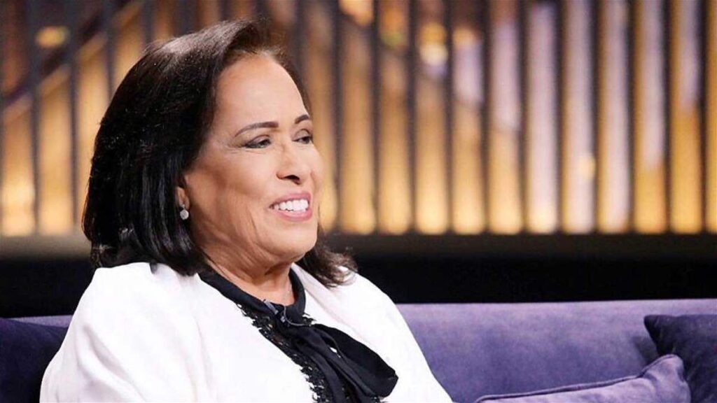 حفيد حياة الفهد يطمأن الجمهور على حالتها الصحية