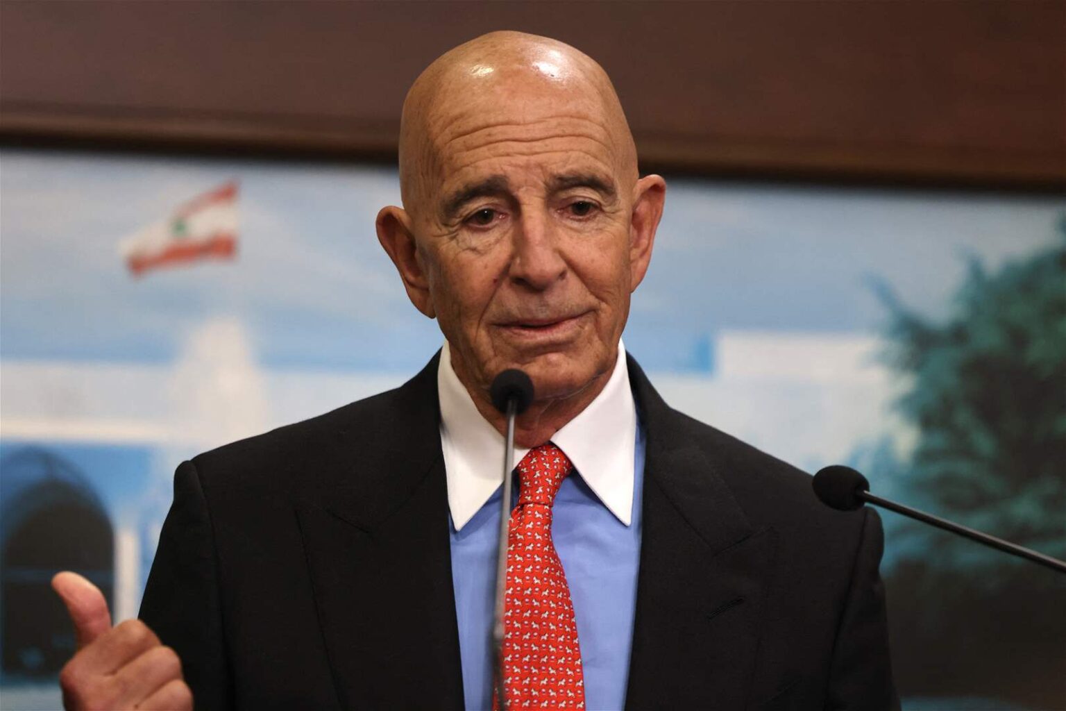 "المطلوب اعتذار علني".. نقابة المحررين ترد على توم براك