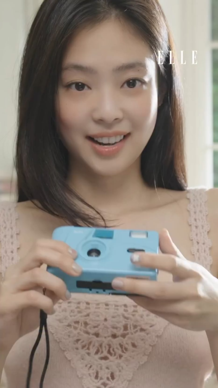 250816 مجلة إيلي كوريا وراء الكواليس مع جيني