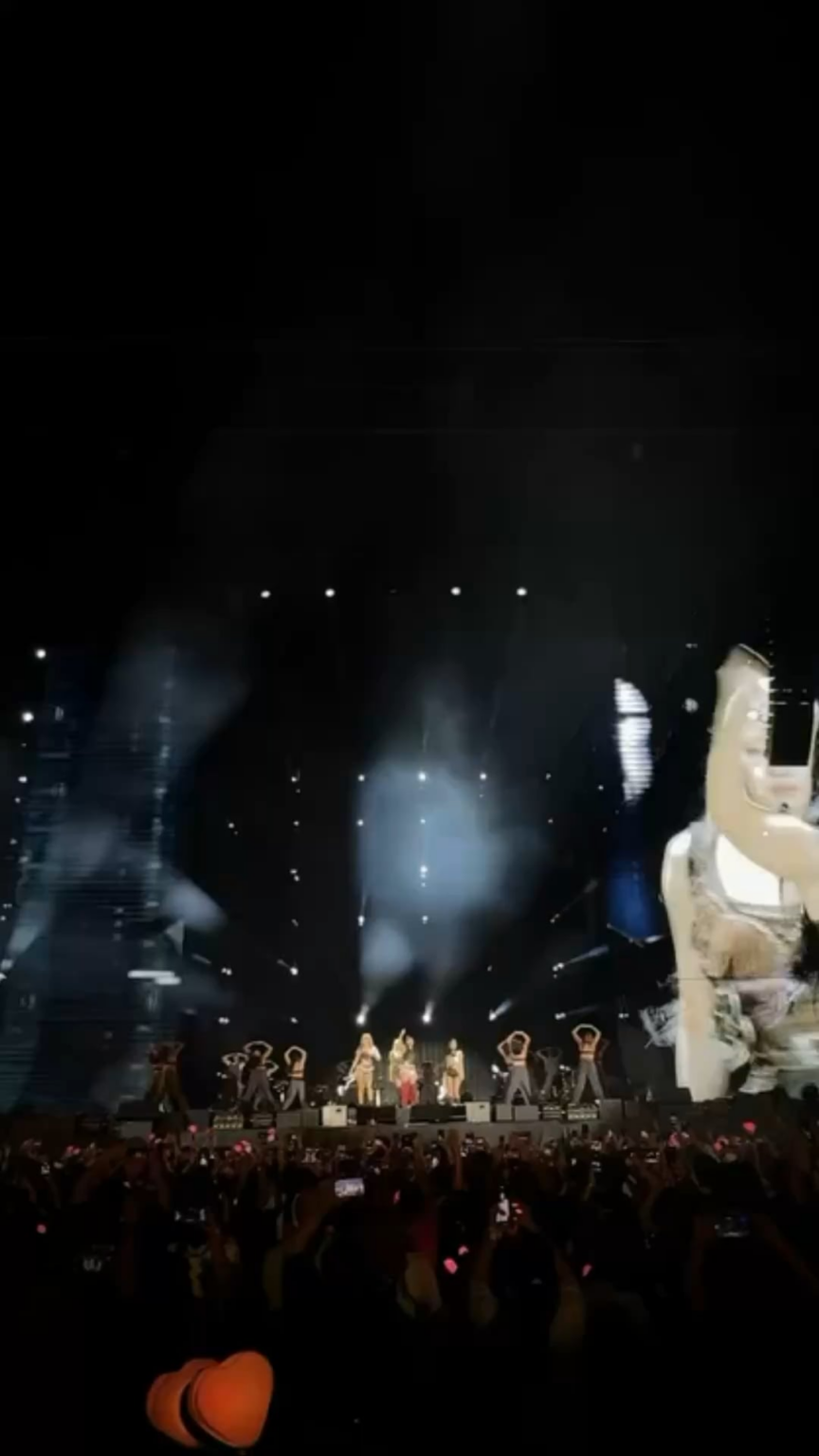 250828 ALISONMCHANG IG UPDATE W/ Blackpink