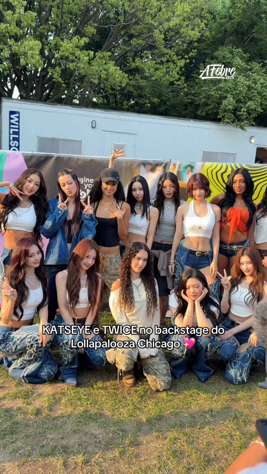 250803 Afebre Tiktok Update - "كان الاجتماع بين Katseye ومرتين وراء الكواليس في Lollapalooza Chicago حقيقية 🥹💜"