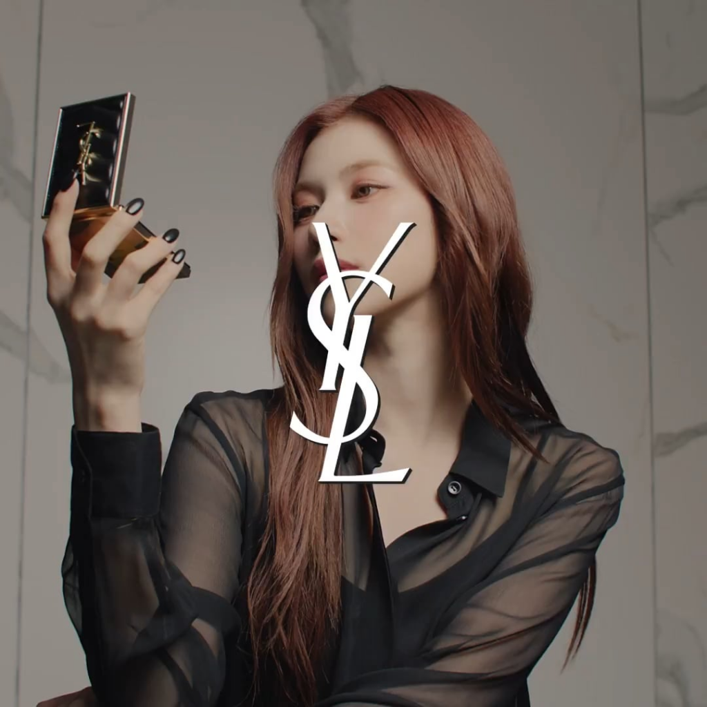 250801 YSL Beauty Japan Twitter Update - "Wild Color Explore" | ظلال جديدة من القابض المصغرة الأزياء الراقية التي تعزز عيون سانا مرتين