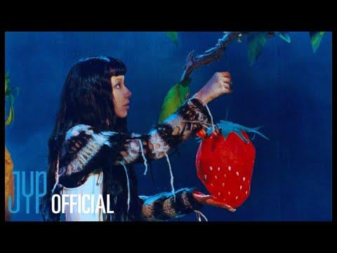 250901 Utube Update - مرحبًا بك في Lil Fantasy Chaeyoung "Avocado (feat.gliiico)"