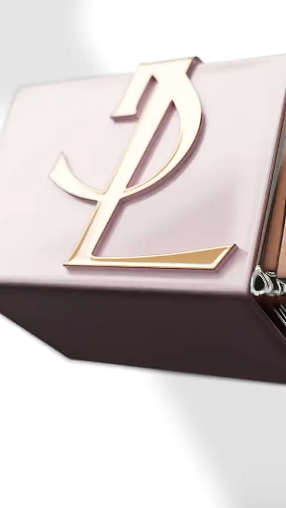 الورد من أجل جمال YSL