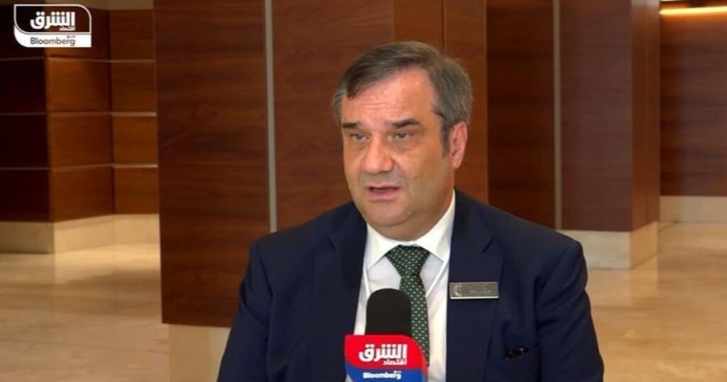 اقتصاد الشرق مع Bloomberg