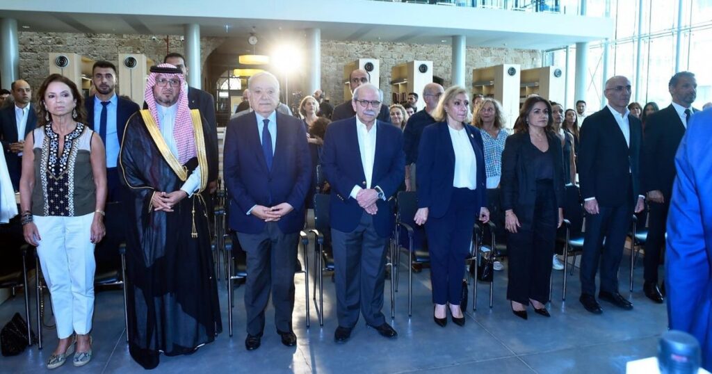 10 أسئلة وأجوبة بشأن تطورات ملف انفجار مرفأ بيروت